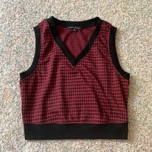 Red/black sweater vest